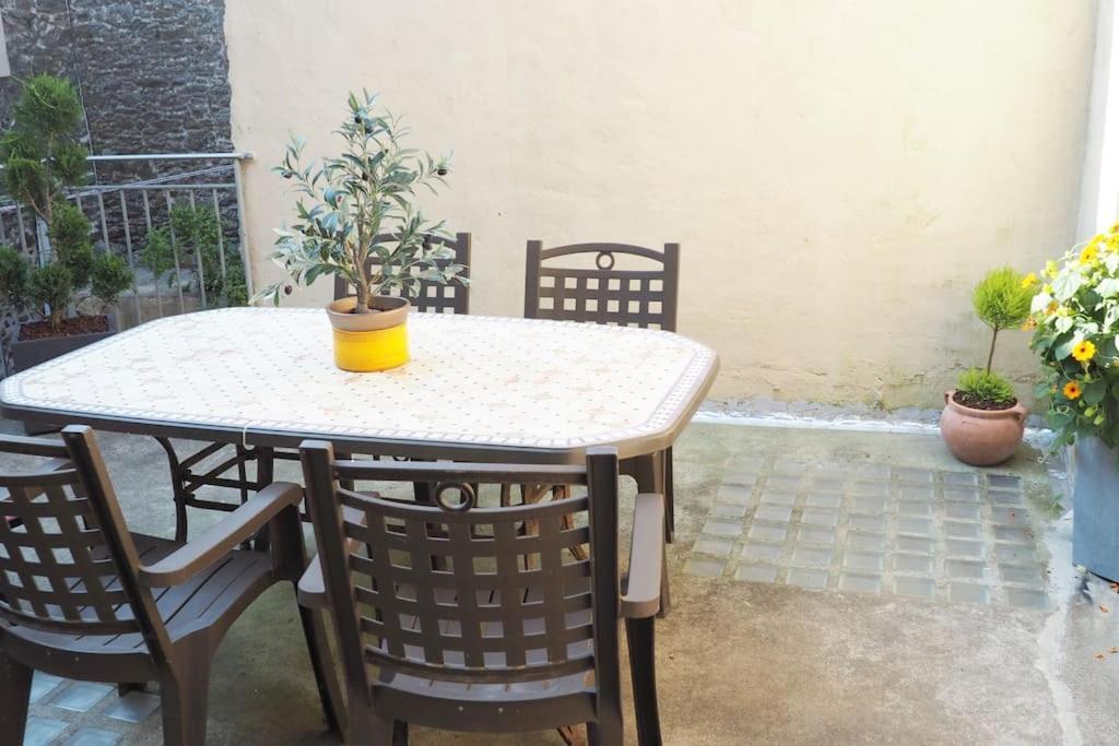 Appartement Duplex Et Terrasse A St Servan-St Malo Saint-Malo Exteriör bild